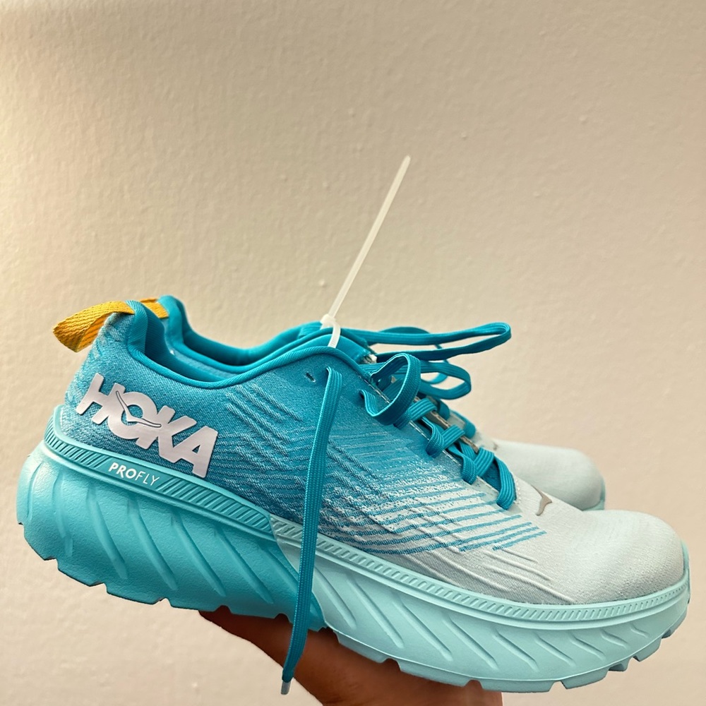 Hoka one one mach 3, Brand new without original box. Us9.5 Euro 42 and 26.5cm